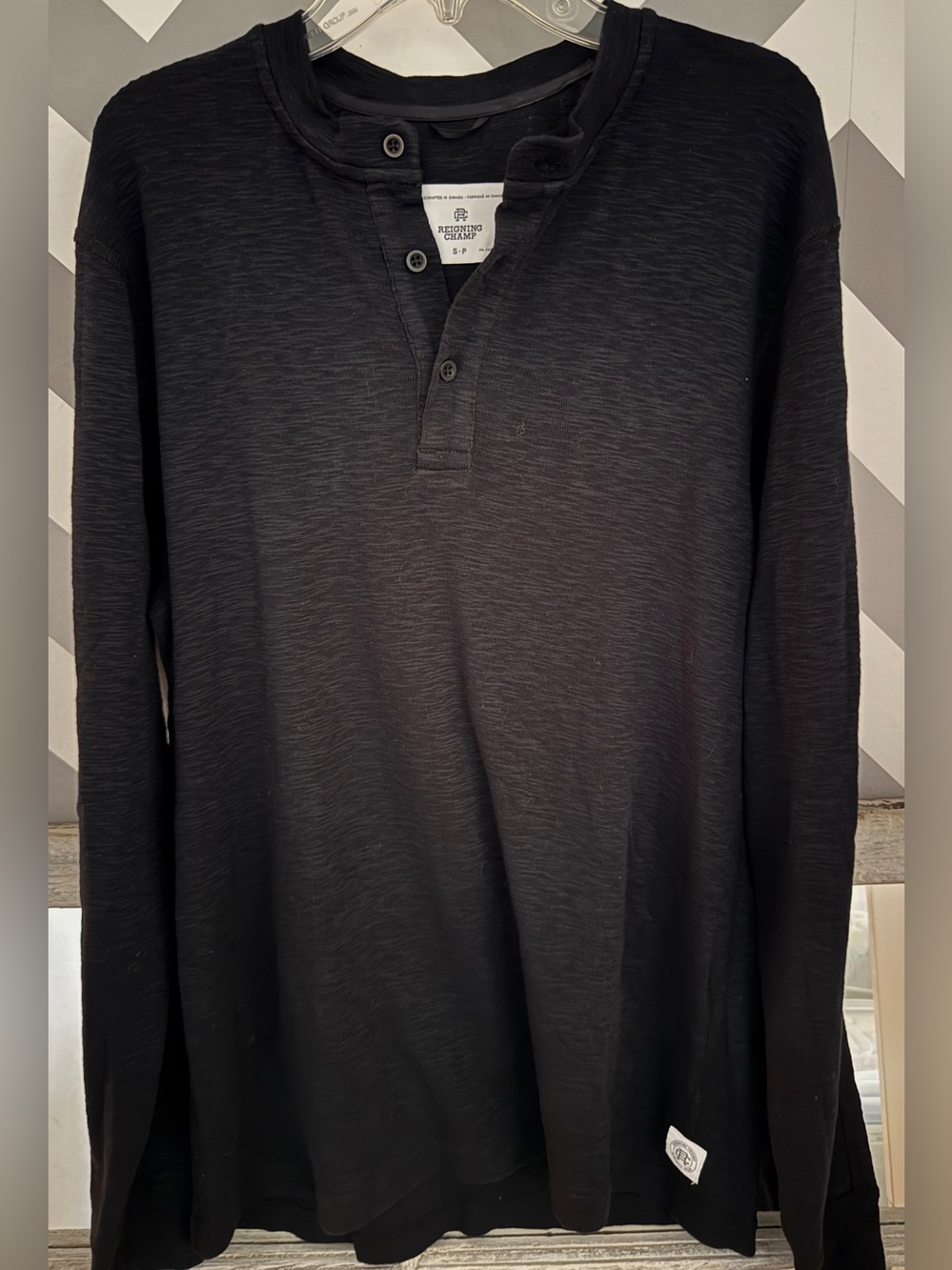 Reigning Champ Men’s Slub Cotton Henley. Size S. Excellent Condition.